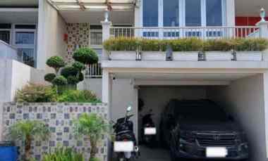 rumah rasa villa sariwangi bandung utara