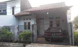 Rumah Hook dalam Perumahan Cipayung Depok Ash