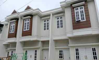 Rumah Ready 2 Lantai dekat Tol Amplas Dijual Murah