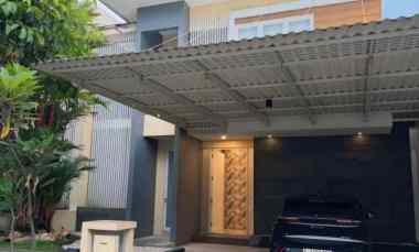 rumah royal residence 2 lantai 2 carport hadap selatan