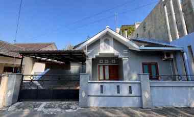 rumah rp1 6 m punya 9 kamar tidur