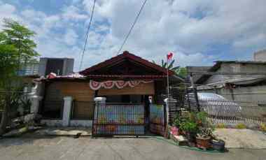 rumah samping fasum kota harapan indah bekasi