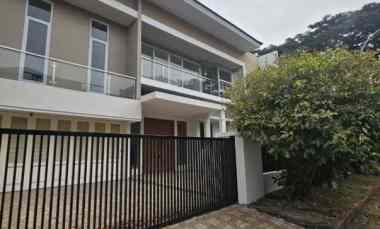 Rumah San Antonio Pakuwon City Strategis