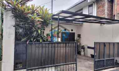 rumah sarijadi selangkah jalan raya sudah renovasi