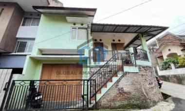 Rumah Sariwangi Regency Hook Lingkungan Nyaman