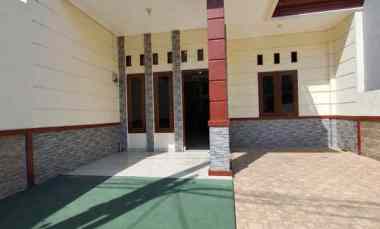 rumah second 2 lantai murah siap huni dibeji depok