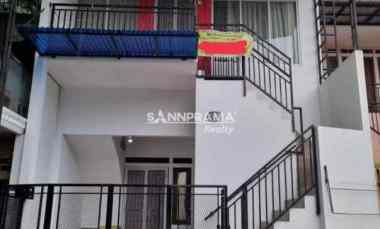 rumah second dalam cluster di beji depok