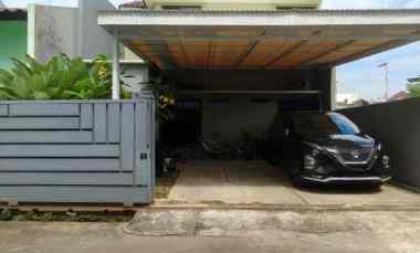 rumah second dalam cluster di cilangkap jaktim