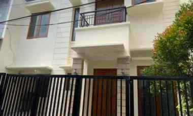 rumah second siap huni di tebet timur jaksel