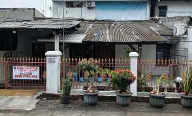 rumah second strategis bebas banjir di bekasi kota