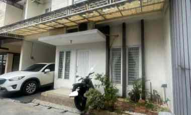 Rumah Secondary 2 Lantai di Duren Sawit, Jakarta Timur