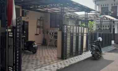 rumah secondary di bintara bekasi barat