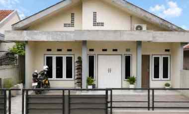 rumah secondary layak huni super strategis