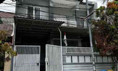 rumah selatan jambangan sawah