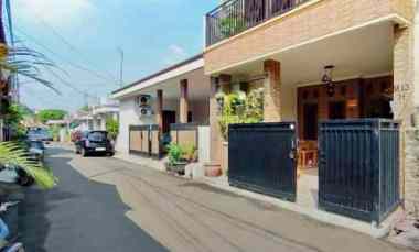 rumah semi furnished 2 lantai di dukuh zambrud bekasi