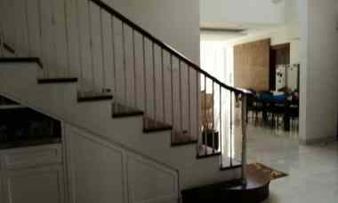 rumah setrasari setramurni