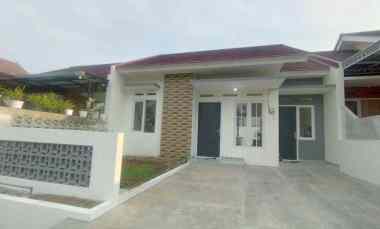 gambar rumah shm strategis 5 menit ke bsb manyaran semarang