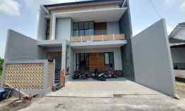 Rumah Siap Huni 2 Lantai dekat Pasar Jakal Yogyakarta