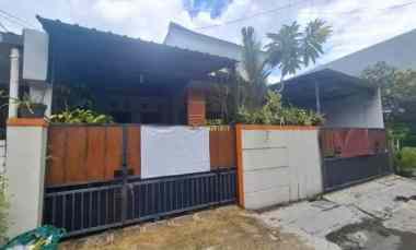 rumah siap huni 5 km ke kampus ugm jogja di seturan