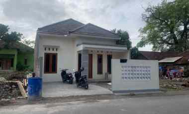 rumah siap huni akses mudah di banguntapan bantul