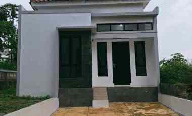 gambar rumah siap huni bebas banjir di pinggiran kota bandung