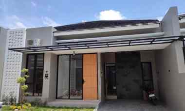 rumah siap huni dalam cluster barat sch mall sleman