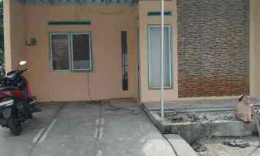 rumah siap huni dalam komplek di cinangka depok