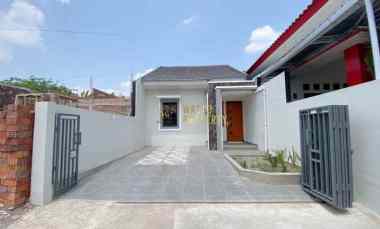 rumah siap huni dekat bandara adi sucipto di berbah