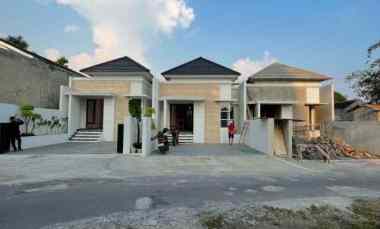 rumah siap huni dekat sd model sleman