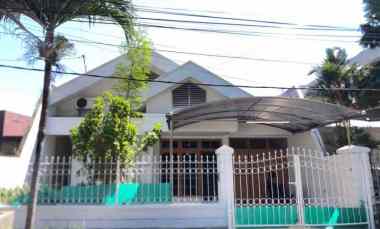 rumah siap huni dharmahusada 1 5 lantai nego tipis