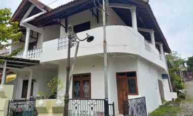 rumah siap huni di bukit sari banyumanik semarang