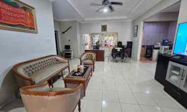 rumah siap huni di bulevar hijau harapan indah bekasi