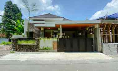 rumah siap huni di ngaglik tanah luas