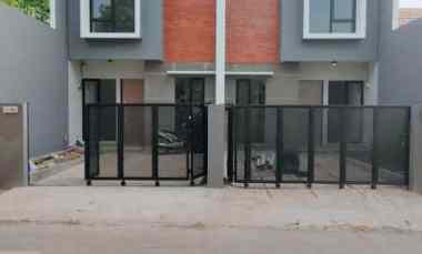 rumah siap huni di perumahan bukit nusa indah ciputat