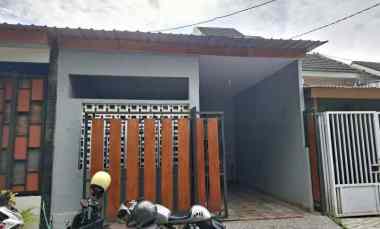 Rumah Dijual di Istana tegal besar