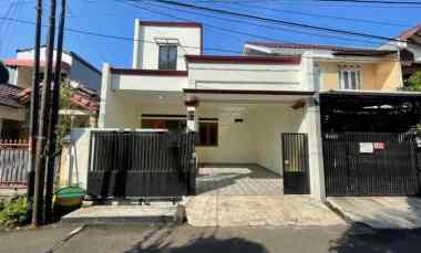 rumah siap huni di pondok bambu permai jakarta timur