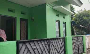 gambar rumah siap huni dijual di bumi sawangan indah 2 depok