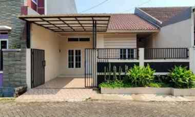 rumah siap huni lokasi strategis di griyaloka bsd