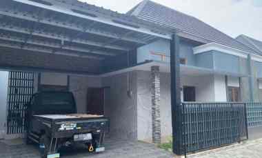 rumah siap huni tanah luas