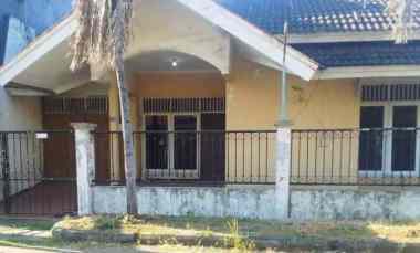 rumah siwalankerto permai hadap selatan