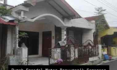 rumah srondol wetan banyumanik semarang