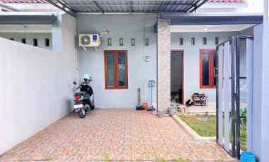 rumah strategis dekat alun alun sragen jateng