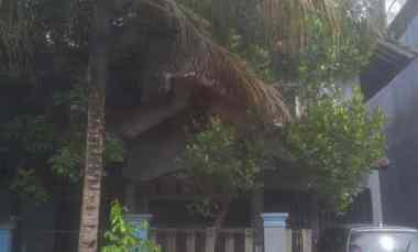 rumah strategis dekat kampus dan sekolah