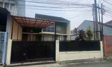 rumah strategis komplek arcamanik perluasan bandung