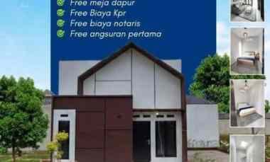 Rumah Dijual di Jl proklamasi