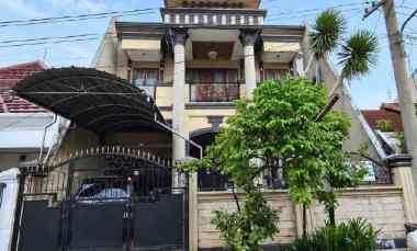 rumah sutorejo selatan row 2 mobil dekat unair