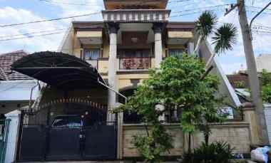 rumah sutorejo selatan strategis row 2 mobil