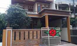 Rumah Manis dan Artistik Gress Siap Huni Pondok Kelapa Duren Sawit