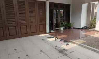 rumah tenggilis tengah furnish row 3 mobil siap huni