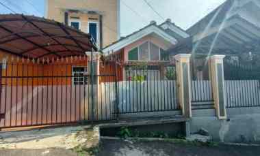rumah terawat cipageran asri